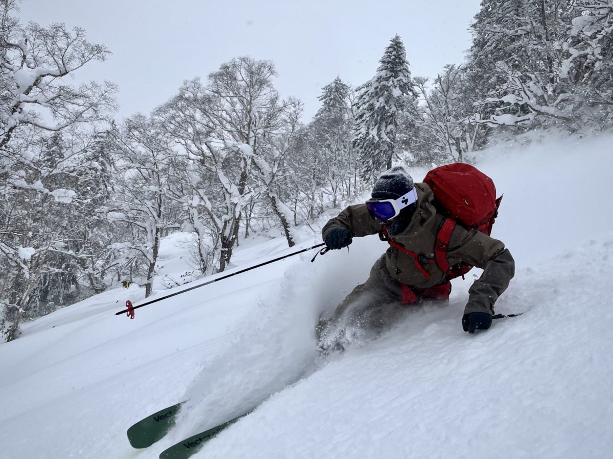 バックカントリーガイド愛用のグローブ｜プロの選択とレビュー スキー・スノーボード情報メディア STEEP