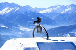 Photo_isparkandpipe-300x200.jpg